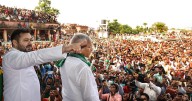 Lalu Prasad starts giving RJD tickets to 'favoured' candidates