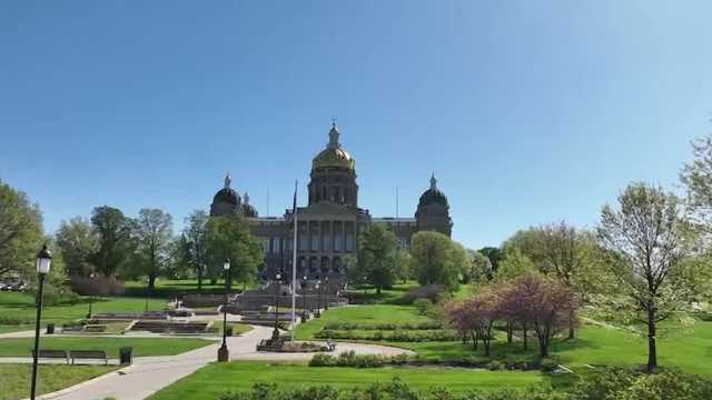 Iowa educators, lawmakers clash over DOGE task force recommendations