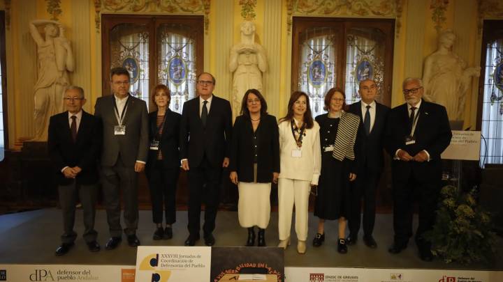 El Defensor del Pueblo alerta de que la agresividad de la sociedad se "contagia" a las aulas