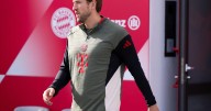 Bayern and 20-goal Harry Kane roll on in the Bundesliga