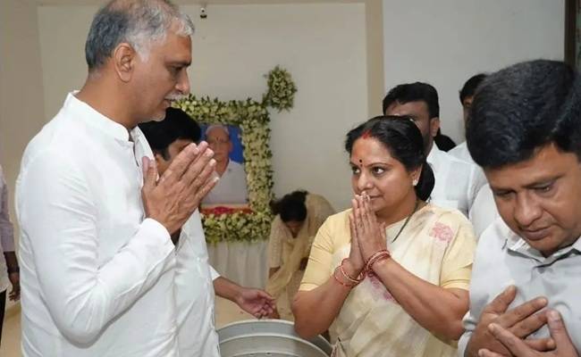 Family matters: Kavitha calls on Harish Rao