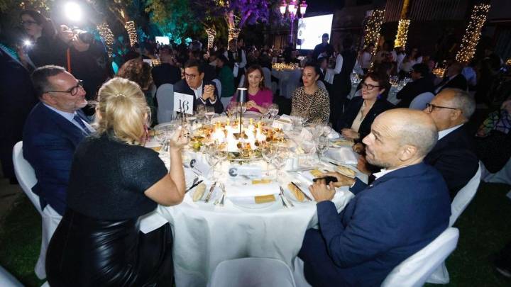 El mejor premio, una buena cena