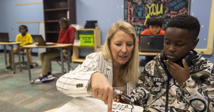 Charleston Schools launches outcomes-based tutoring program