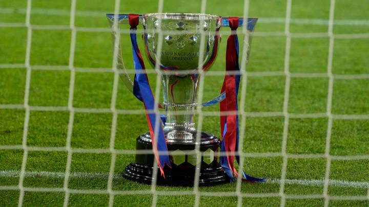 La UEFA aprueba que el Villarreal-Barcelona se dispute en Miami de forma excepcional