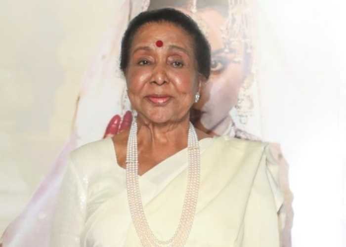 Asha Bhosle opens up about childhood imitations that shaped her iconic singing career