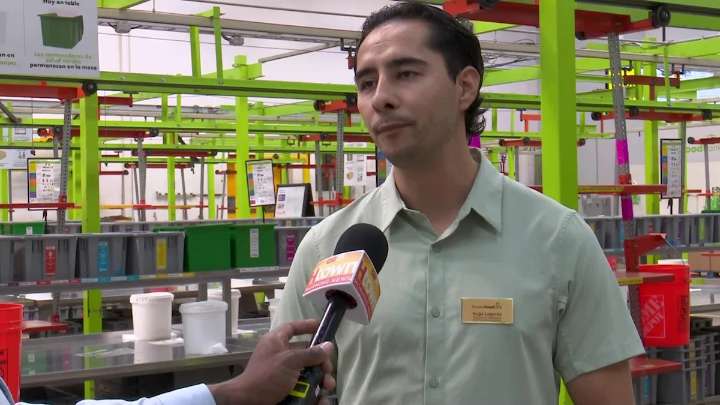 El Sotabanco de Alimentos de Houston averiguación ayuda mientras los beneficios de SNAP enfrentan riesgos