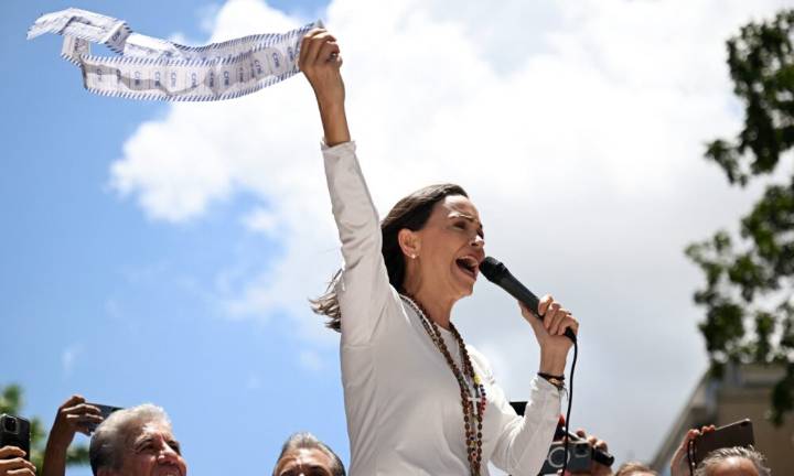 María Corina Machado recibe el Premio Nobel de la Paz 2025 por su lucha democrática
