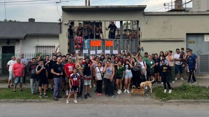 Acerías Berisso no cumple la conciliación obligatoria y el gobierno permite el vaciamiento