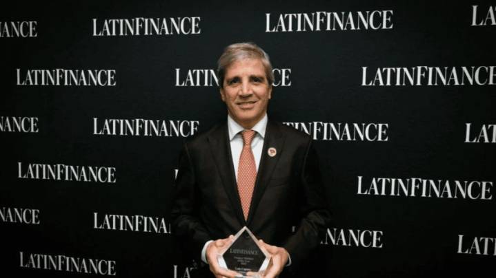 Lejos del "all in", el dólar sube por apuestas locales mientras los bancos esperan garantías de EE.UU. para sumar un préstamo privado