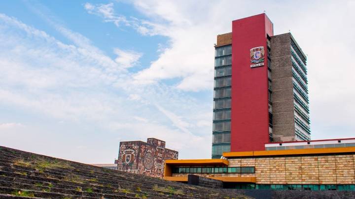 Ingresa camión del Ejército a Ciudad Universitaria; "fue una equivocación", afirman autoridades