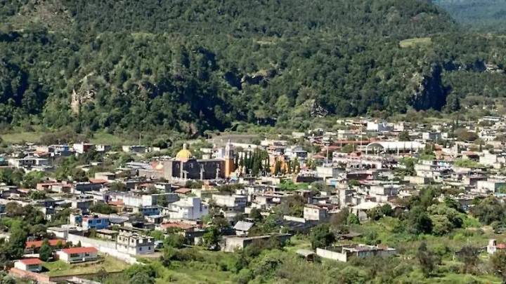 Acusan a alcalde de San Nicolás de los Ranchos de excluir de los apoyos a Xalitzintla y Yancuitlalpan