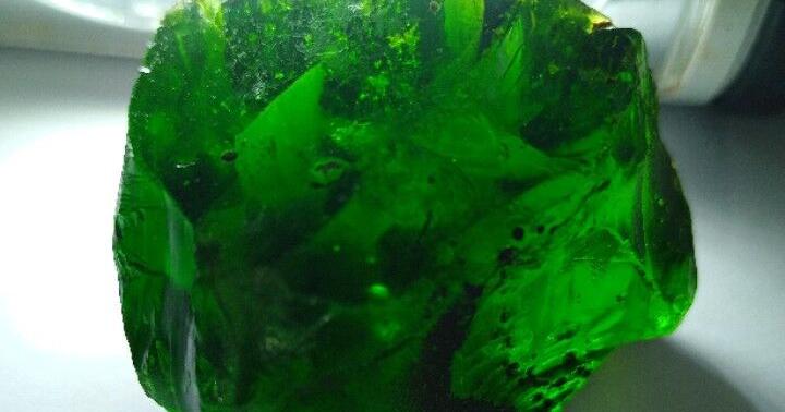 A 500 carat gem found hidden in plain sight "It's a miracle" says Carthage man
