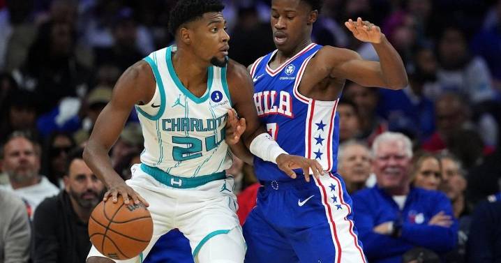 Quentin Grimes' clutch 3-pointer lifts 76ers to 125-121 win over Hornets in home opener