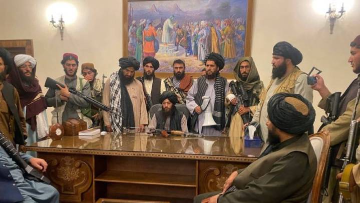 Afghanistan’s Acting Foreign Minister Arrives in India