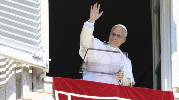 El papa León XIV celebró el inicio del proceso de paz y pidió respetar las aspiraciones de israelíes y palestinos