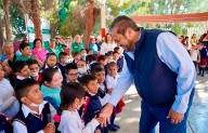 Beneficia Tomás Gutiérrez a más estudiantes con el programa “En Tu Escuela Tú Eliges”