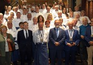 Gimena Llamedo, Alfredo García Quintana y José Luis Álvarez Almeida, cofrades de honor del Desarme de Oviedo