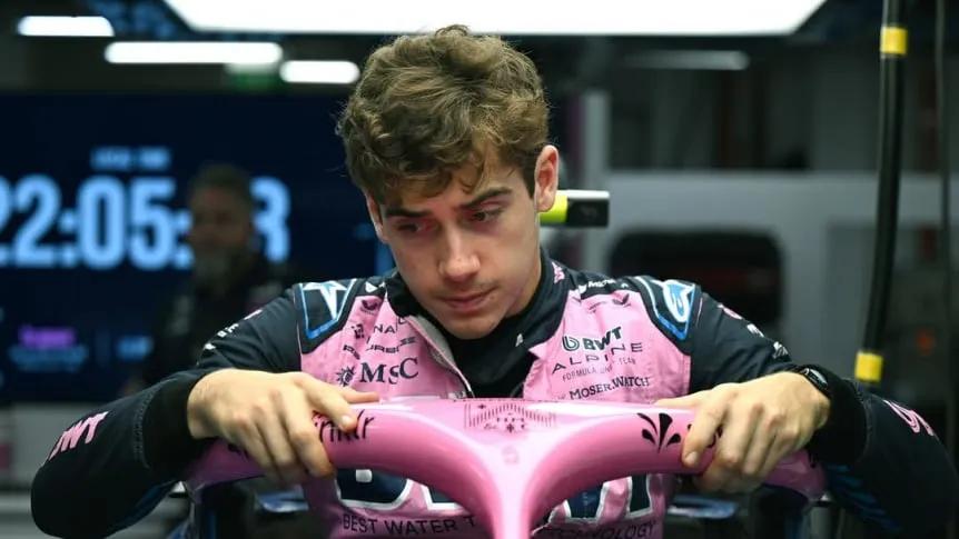 Franco Colapinto en Singapur: otra carrera difícil y señales positivas en Alpine