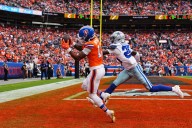 Los Broncos de Denver doblegan 44-24 a los Vaqueros de Dallas