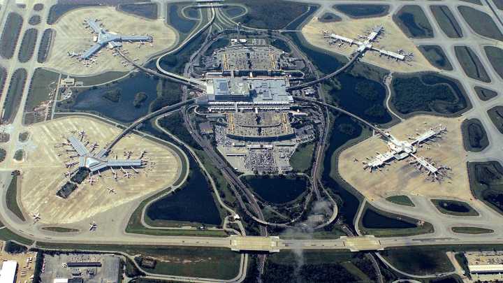 Orlando International Airport ranks high for dining, shopping