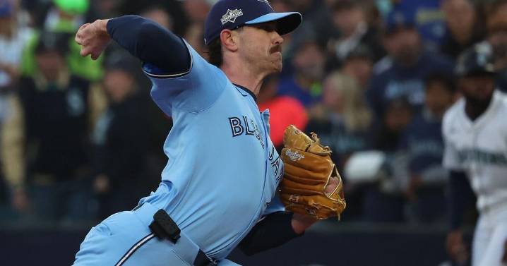 Shane Bieber delivers when Jays needed him most
