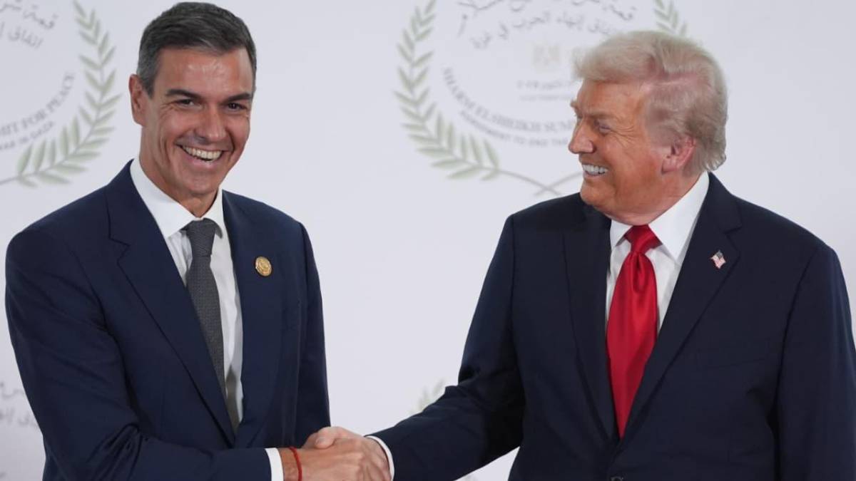 Trump, Macron y Sánchez: cuando un apretón de manos se convierte en un duelo de poder