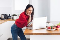 ¿Deben las empresas aportar en el equilibrio de la carga laboral y doméstica de las mujeres?