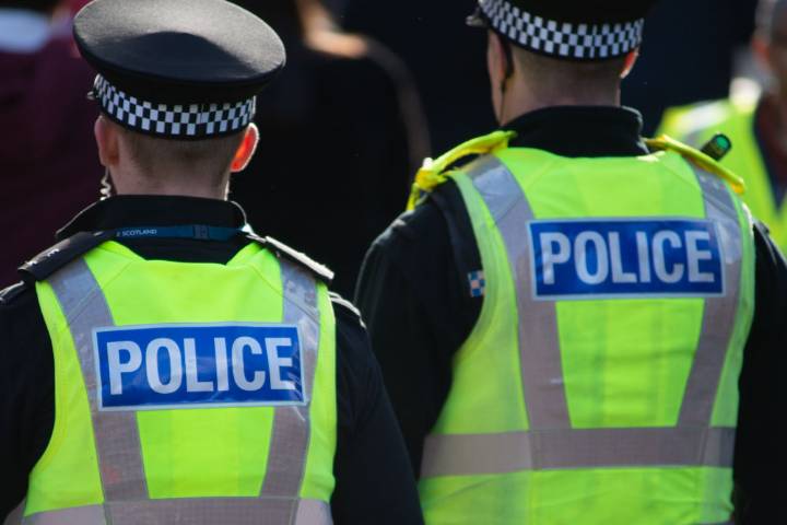 Police to carry out additional patrols around synagogues and other Jewish venues