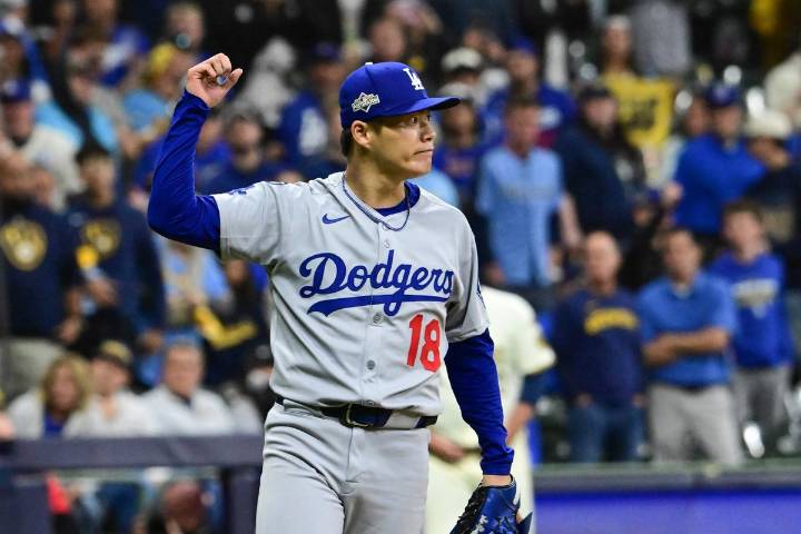 Dodgers starters look old-school in NLCS. Plus: Haunted baseball hotel?