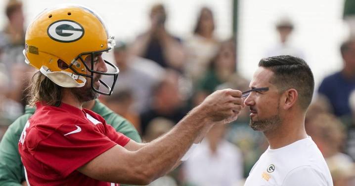 The Packers’ opponent on Sunday? ‘The Pittsburgh Steelers, who happen to have Aaron Rodgers,’ coach Matt LaFleur says
