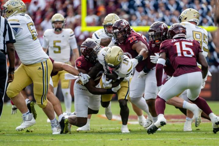 Hokies defensive lineman reportedly headed to transfer portal