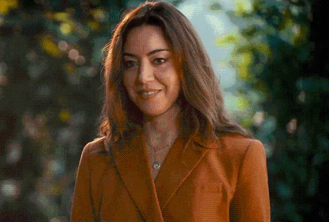 'SNL' Aubrey Plaza 'The Hunting Wives' Season 2 Video