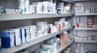 Piden ingresar a página y reportar falta de medicina en hospitales públicos