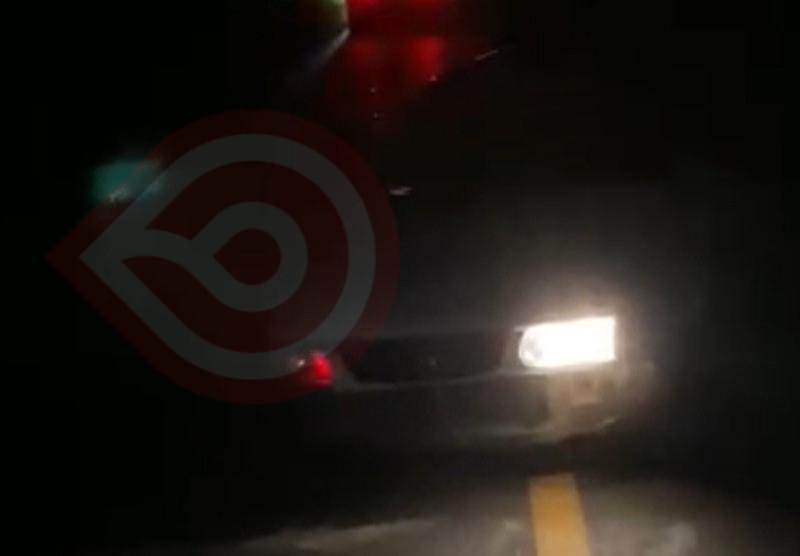 Salida de camino de un auto