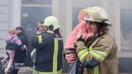 Rusia ataca una guardería llena de niños en Járkiv