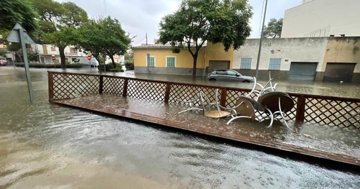 Emergencias envía por primera vez en Mallorca una alerta a los móviles por lluvias intensas