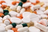 Drug controllers urged to ensure testing of pharma products before releasing them in market