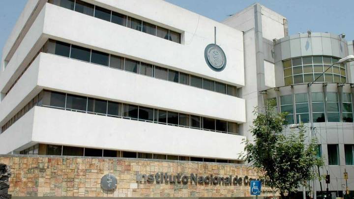 "El cuerpo no espera..el cáncer de mama avanza"; en una década creció 70% esta enfermedad, pero bajo el gasto en salud