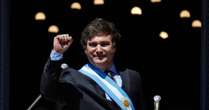 Javier Milei cumple 55 años: fiesta íntima en Olivos antes de viajar a Rosario por el cierre de campaña