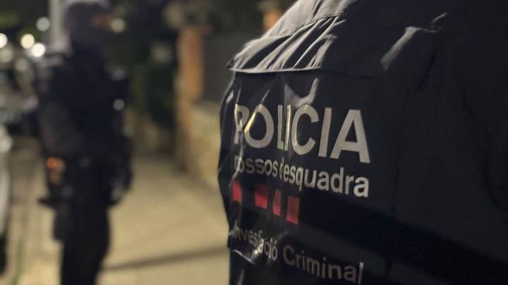 Un detenido en Lleida por violar a su hija de 20 años en plena calle ante otro hijo de 8 años