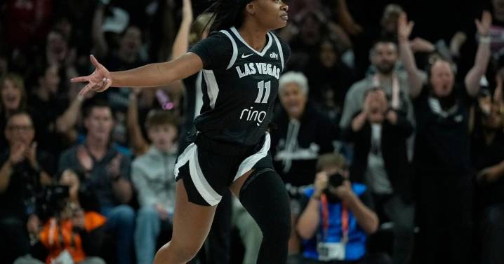 Las Vegas Aces bench comes up with needed spark in Game 1 victory over the Phoenix Mercury