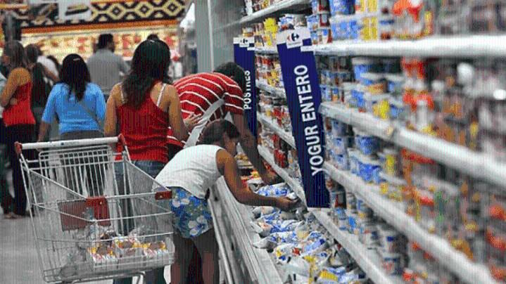 El consumo masivo se desplomó 6,3% en septiembre