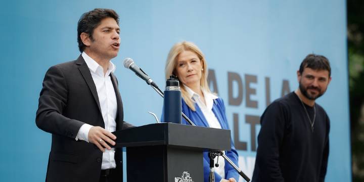 Kicillof llamó recuperar la Presidencia en el acto por el Día de la Lealtad y dijo que CFK “está injustamente presa”