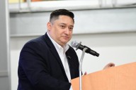 Propone Alfredo Chávez se den espacios dignos para universitarias embarazadas