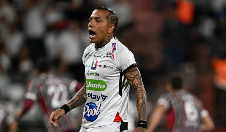 Dayro Moreno responde a polémica sobre su mal momento en Once Caldas