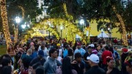 Venezuela enciende una anticipada Navidad y augura "paz" en medio de la tensión con Estados Unidos [FOTOS]