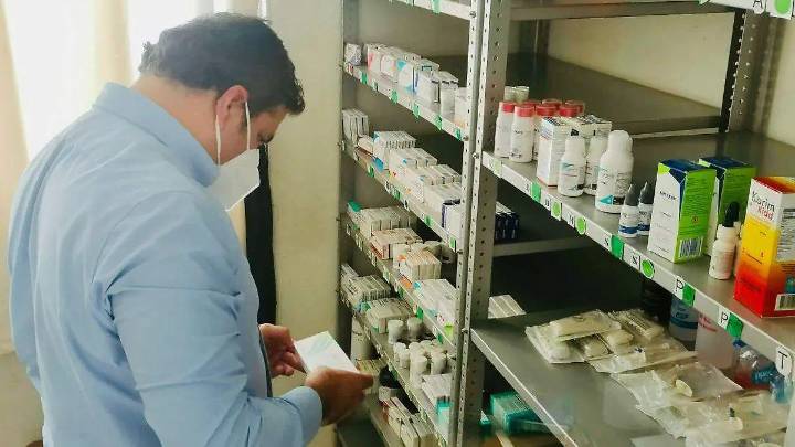 Farmacéuticas están obligadas a entregar medicamentos pese a adeudos: Sheinbaum