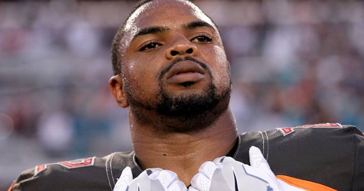 Retired NFL Star Doug Martin Dies at 36