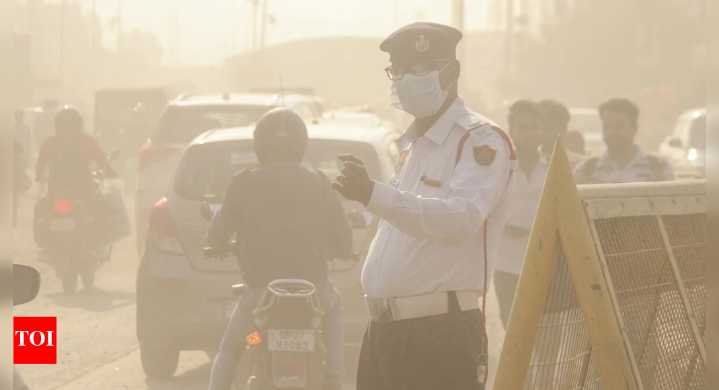 New Delhi: Air quality ‘very poor’ on eve of Diwali; Grap