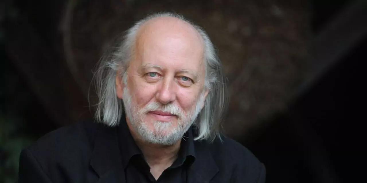László Krasznahorkai gana el Premio Nobel de Literatura 2025: un visionario entre el apocalipsis y el arte